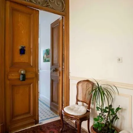 Belle Epoque Flat In Апартаменты Больё-сюр-Мер